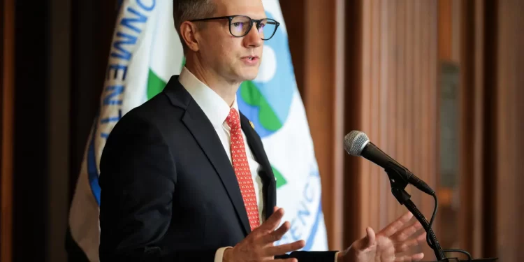 Nigeria under fresh US scrutiny as Congress submits security report to Trump