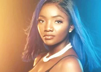 Simi addresses resurfaced tweets after rape advocacy