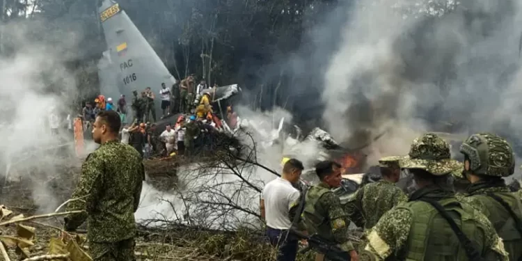 80 colombian troops die in military plane crash