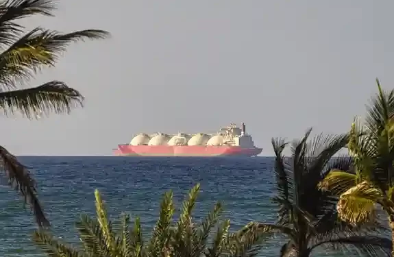 Trump threatens to end Iran ceasefire if no deal by Wednesday