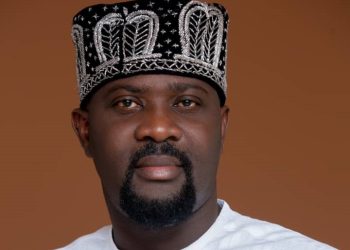 APC senate number swells to 91, PDP down to 5 as Ngwu, Yaro defect to ruling party