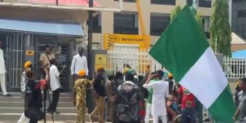Protesters storm MTN office over alleged exploitation, poor services
