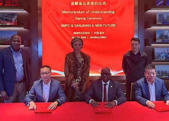 Nigeria signs MoU with Chinese firms to operate Warri, Port Harcourt refineries