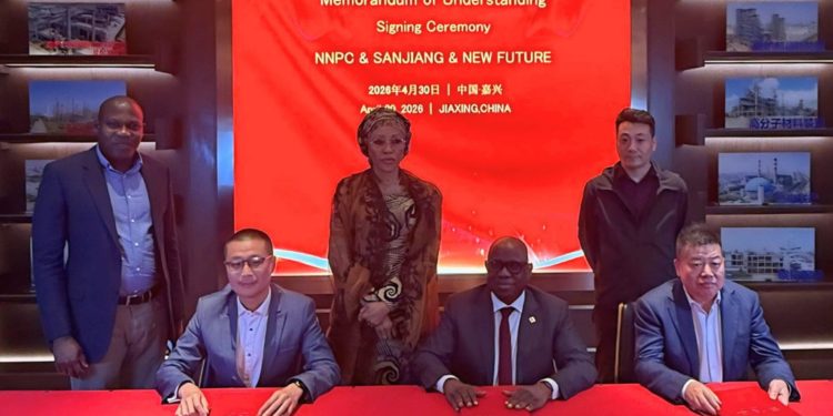 Nigeria signs MoU with Chinese firms to operate Warri, Port Harcourt refineries