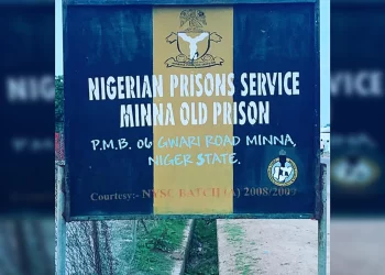 Niger State Correctional Centre transports inmates to court in tricycles amid vehicle breakdown