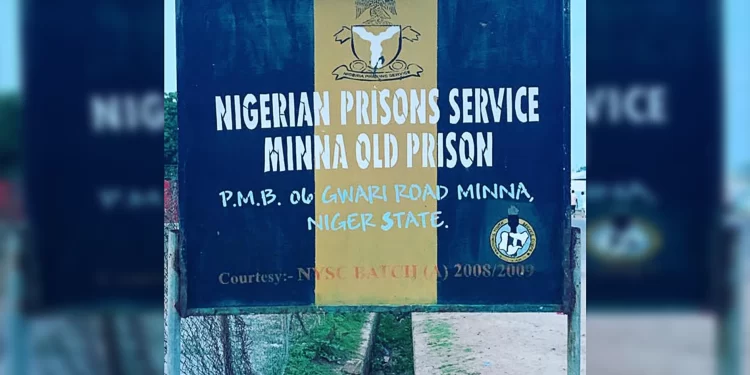 Niger State Correctional Centre transports inmates to court in tricycles amid vehicle breakdown