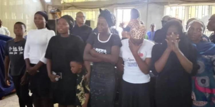 Kidnappings: Oyo suspends field trips, excursions as family buries slain teacher