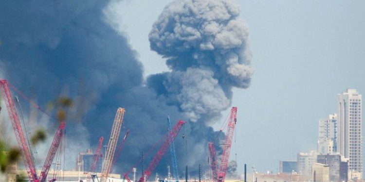 Iran launches retaliatory strikes against American targets after fresh US attacks