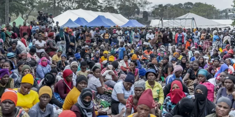 Fear heightens as deadline for migrants to leave South Africa looms