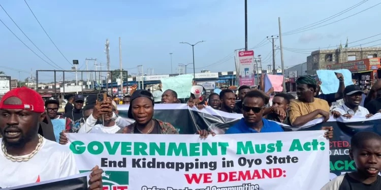 School abductions: Protests in Oyo, Ogun as NUT begins nationwide rally today