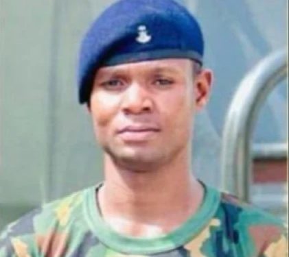 Army declares soldier wanted for selling military uniforms to terrorists