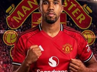 Man Utd agree £50m deal to sign Andrey Santos from Chelsea