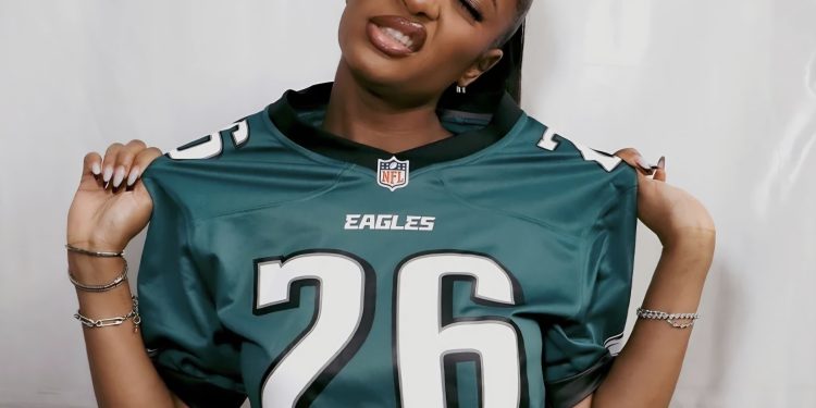 Ayra Starr to headline NFL London Game halftime show