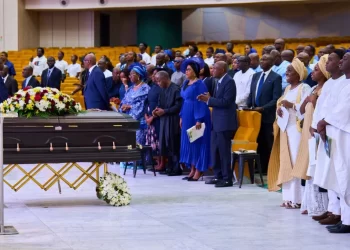 Osinbajo, Fashola, Ajimobi’s wife, others attend Kemi Adeosun’s husband’s burial service