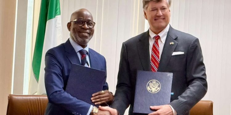 Nigeria, U.S. sign framework for $700 billion mineral investment