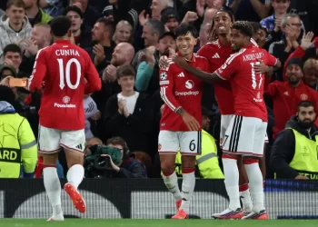 Man Utd, Bayern cruise as Como make dream Champions League start