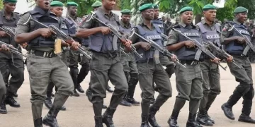 Mobile police commanders complete weapon handling, combat training