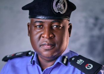 Kogi policeman kills female colleague, self
